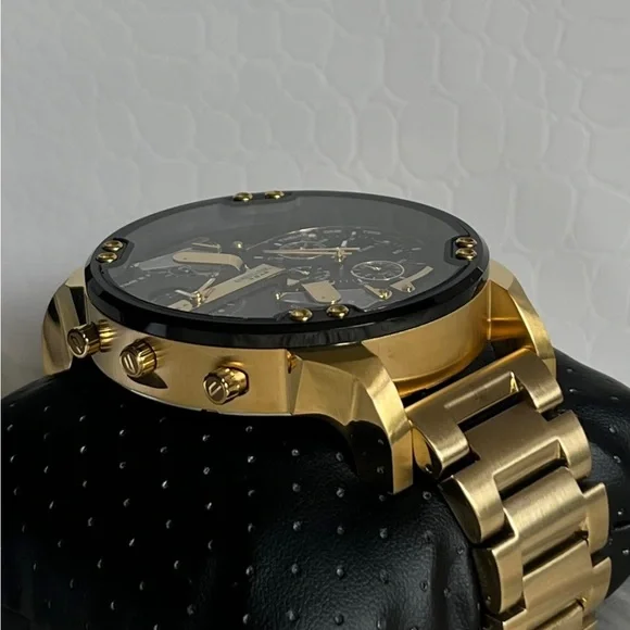 💰SOLD - DZ7333 - Diesel Men’s Mr. Daddy 2.0 Gold-Tone Chronograph Watch - Picture 3 of 13